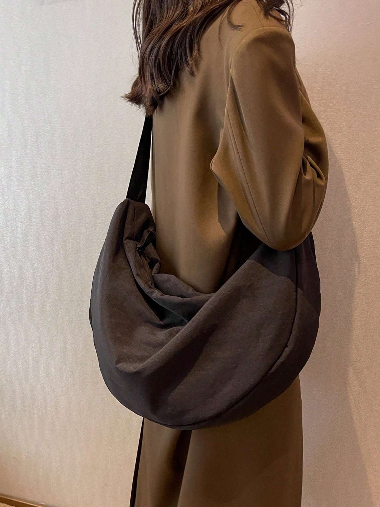 Nylon Bag Women's Single Shoulder Large Capacity Student Class Cloth Bag Commuting Crossbody Dumpling Bag Soft And Simple Canvas Bag